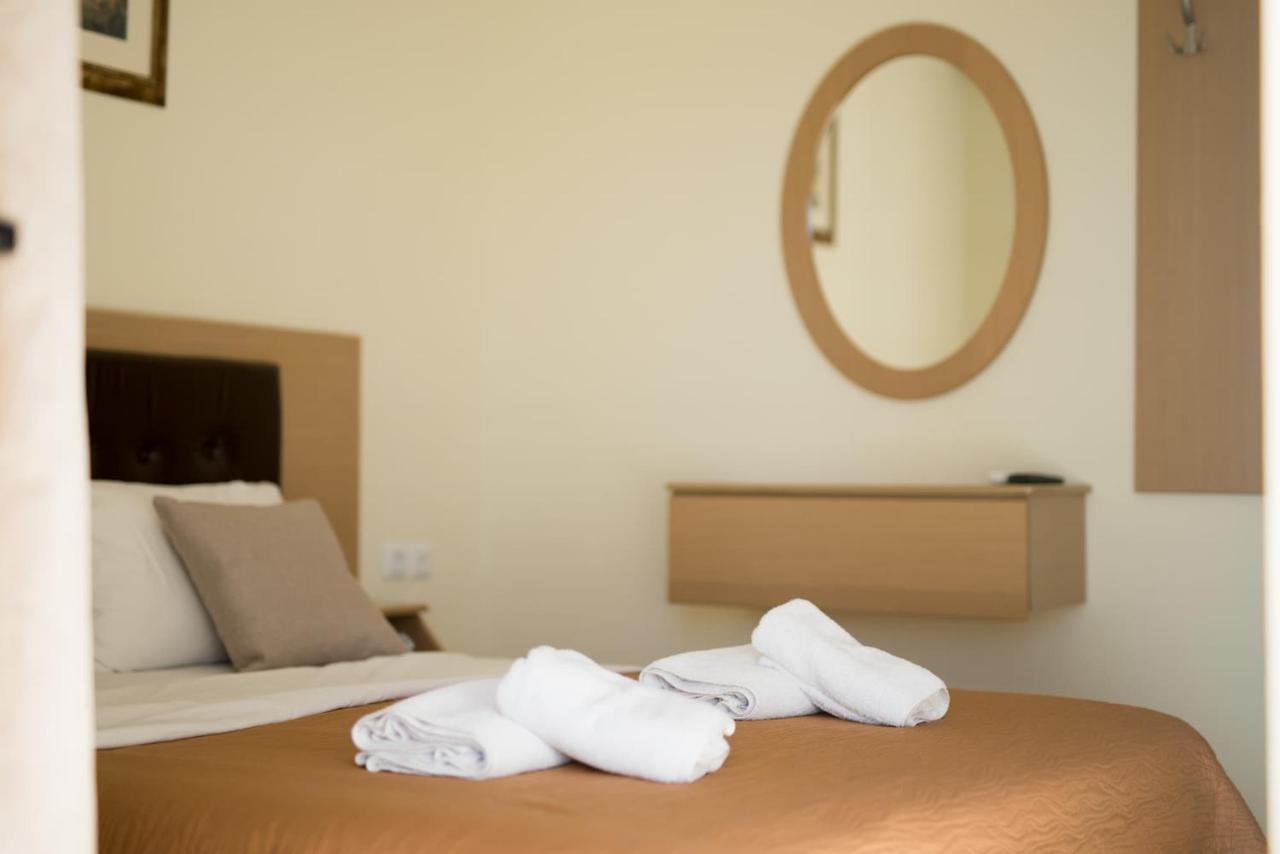 Katerina Hotel Kanali  Eksteriør billede